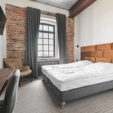Stara Przedzalnia Bed & Breakfast