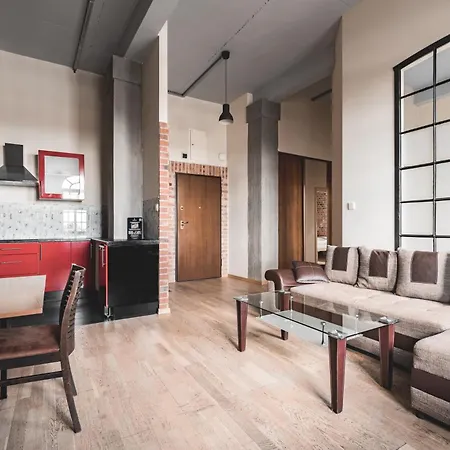 Stara Przedzalnia Bed & Breakfast 3*