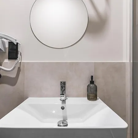 Bed & Breakfast Stara Przedzalnia 4*