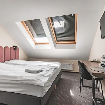 Stara Przedzalnia Bed & Breakfast 3*