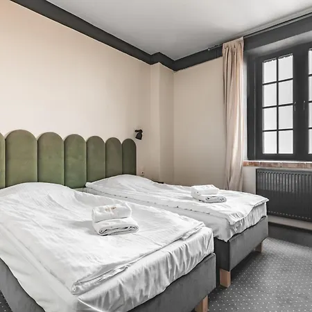 Bed & Breakfast Stara Przedzalnia 4*