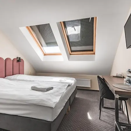 Stara Przedzalnia 4* Zyrardow