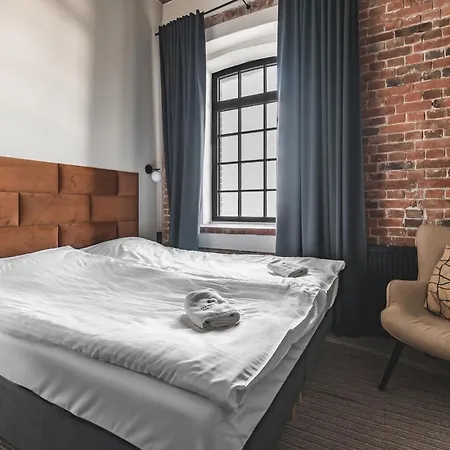 Stara Przedzalnia Bed & Breakfast