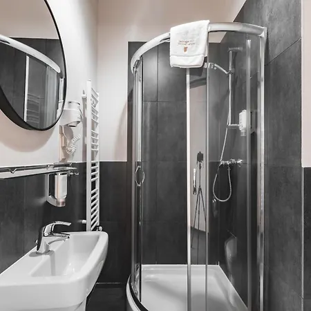 Stara Przedzalnia Bed & Breakfast 4*