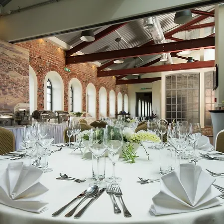 Stara Przedzalnia 4*