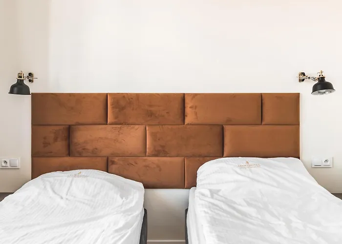 Stara Przędzalnia Nocleg ze śniadaniem 4*